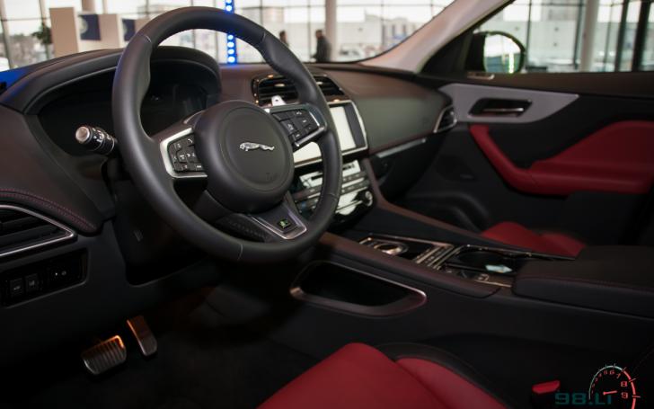 Jaguar F-Pace/Vytauto Pilkausko nuotrauka