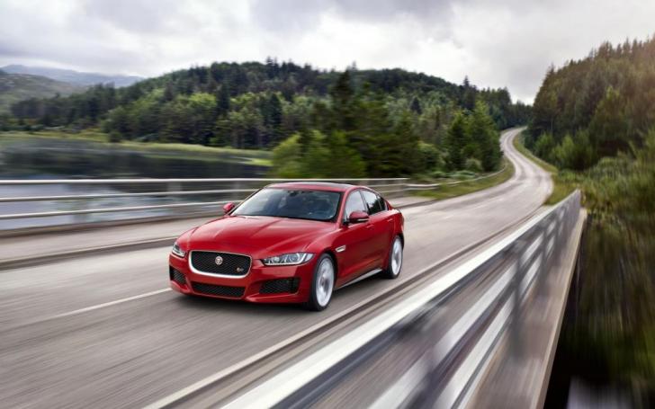 Jaguar XE/Gamintojo nuotrauka