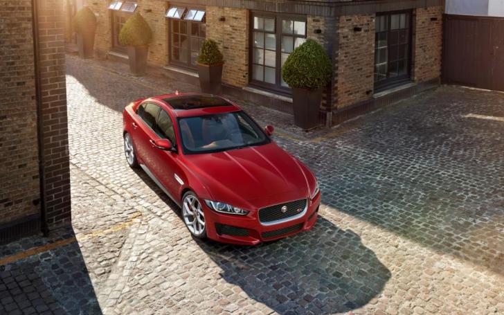 Jaguar XE/Gamintojo nuotrauka