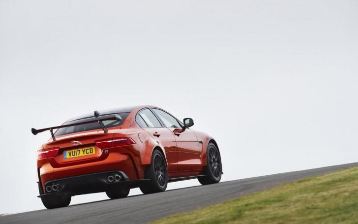 Jaguar XE SV Project 8