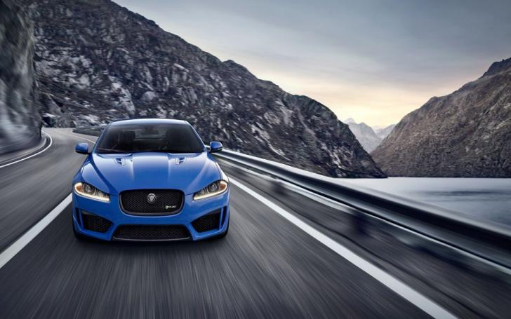 Jaguar XFR-S/Gamintojo nuotrauka