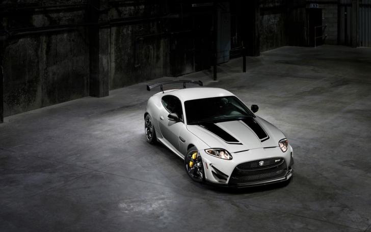 Jaguar XKR-S GT/Gamintojo nuotrauka