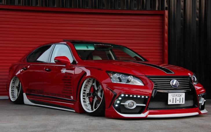 JobDesign Lexus LS460L/Gamintojo nuotrauka