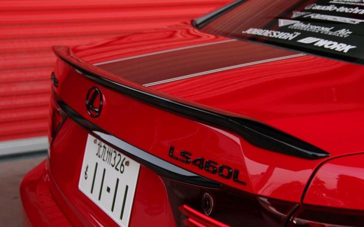 JobDesign Lexus LS460L/Gamintojo nuotrauka
