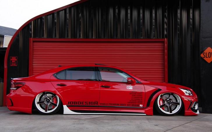 JobDesign Lexus LS460L/Gamintojo nuotrauka