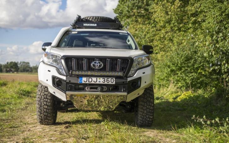 Toyota Land Speed Cruiser