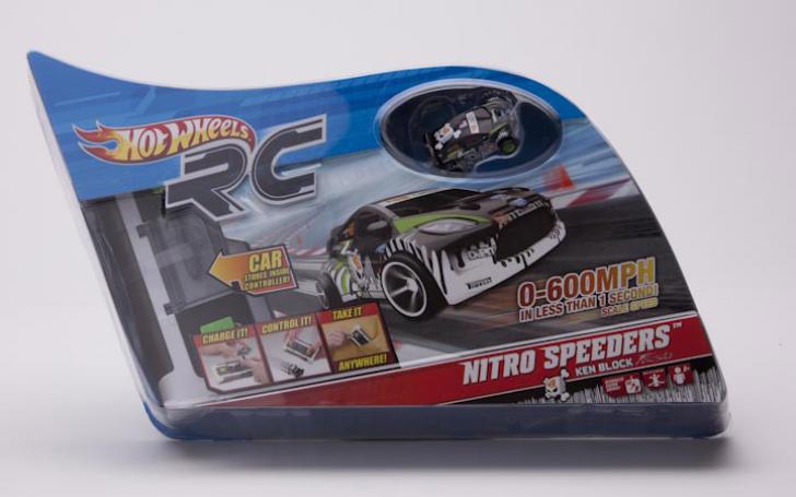 Ken Block Hot Wheels Ford Fiesta/Gamintojo nuotrauka