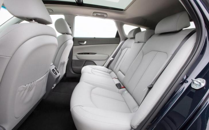 Kia Optima/Gamintojo nuotrauka