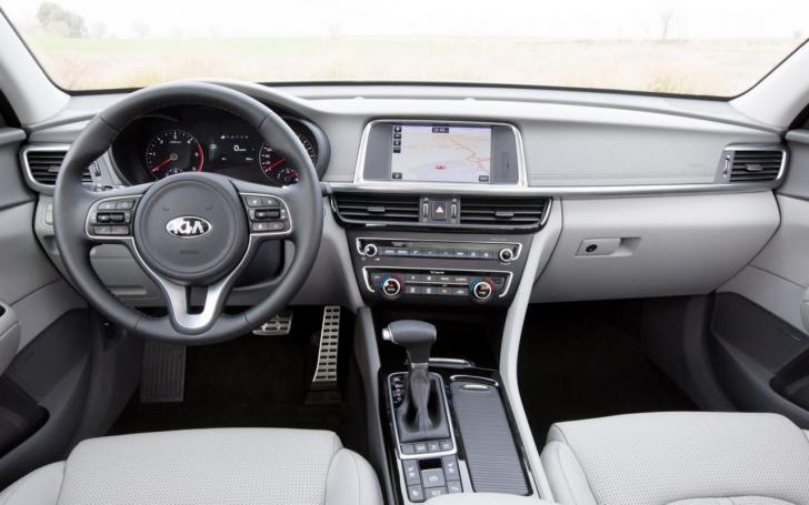 Kia Optima/Gamintojo nuotrauka