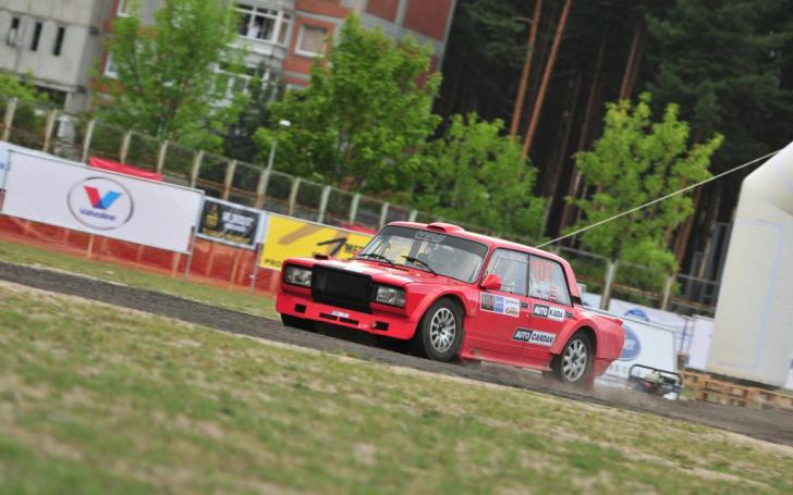LADA VFTS