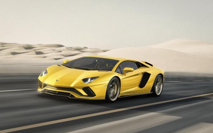 Lamborghini Aventador Roadster