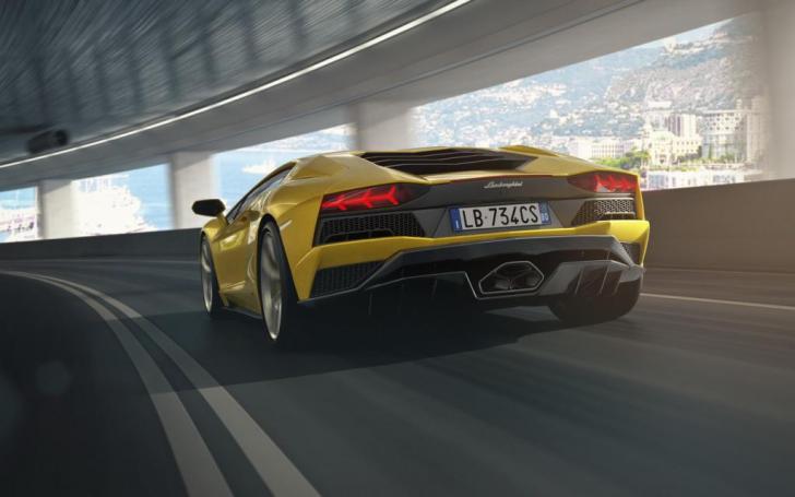 Lamborghini Aventador S Lamborghini Aventador S