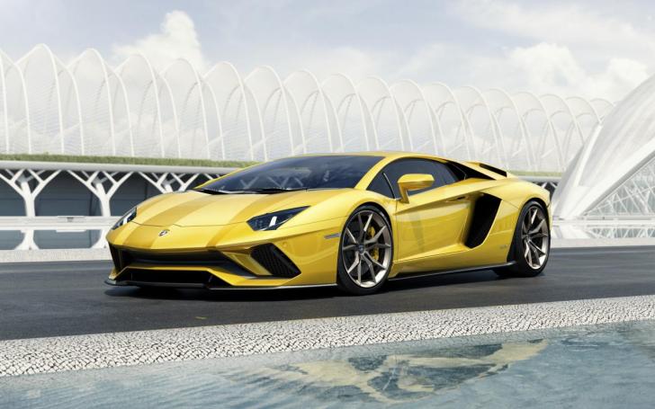 Lamborghini Aventador S