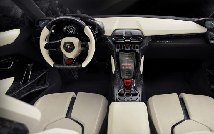Lamborghini Urus/Gamintojo nuotrauka