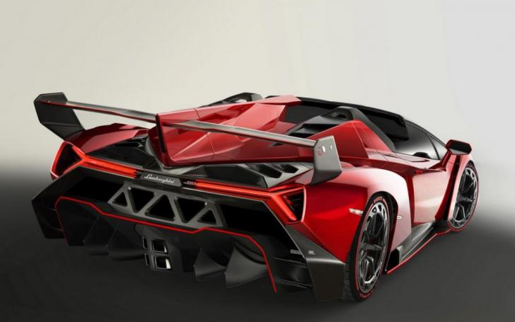 Lamborghini Veneno Roadster/Gamintojo nuotrauka
