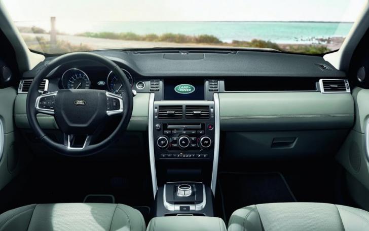 Land Rover Discovery Sport/Gamintojo nuotrauka