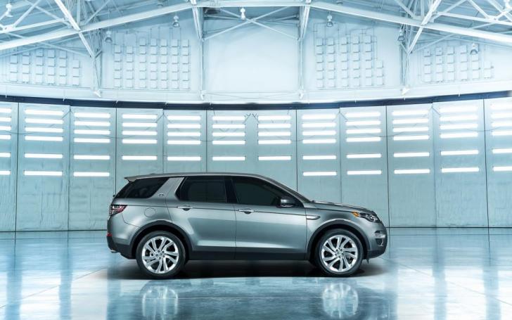 Land Rover Discovery Sport/Gamintojo nuotrauka