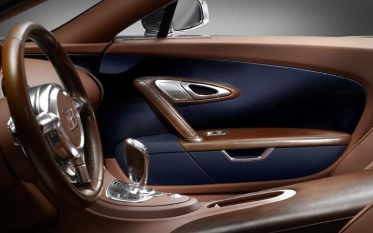 Ettore Bugatti Legend/Gamintojo nuotrauka