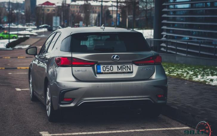 Lexus CT 200h