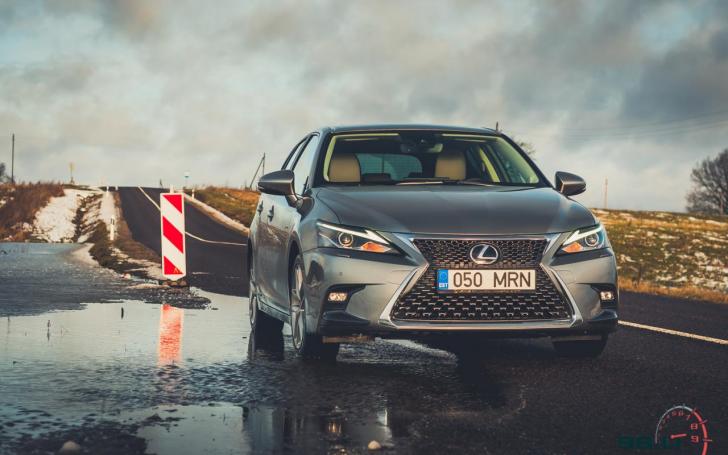 Lexus CT 200h