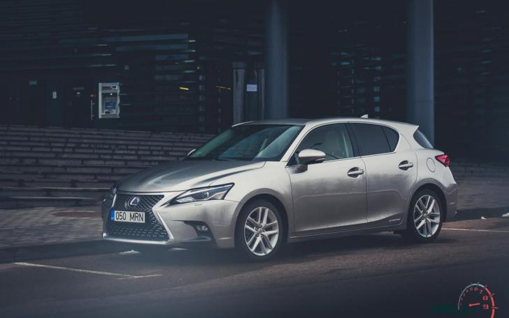 Lexus CT 200h