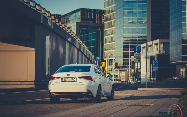 Atnaujintas Lexus IS/vytophoto.com nuotrauka