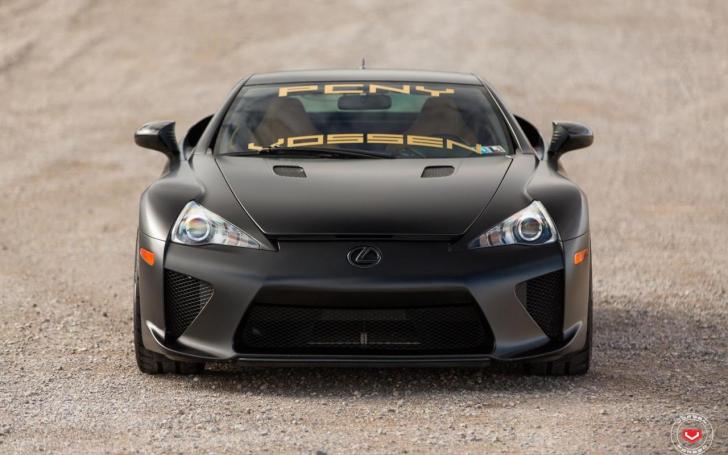 Lexus LFA Vossen/Gamintojo nuotrauka