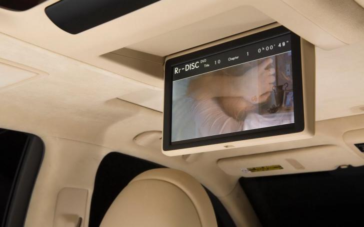 Lexus LS 460/Gamintojo nuotrauka