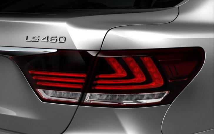 Lexus LS 460/Gamintojo nuotrauka