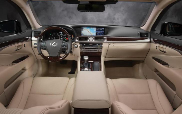 Lexus LS 460/Gamintojo nuotrauka