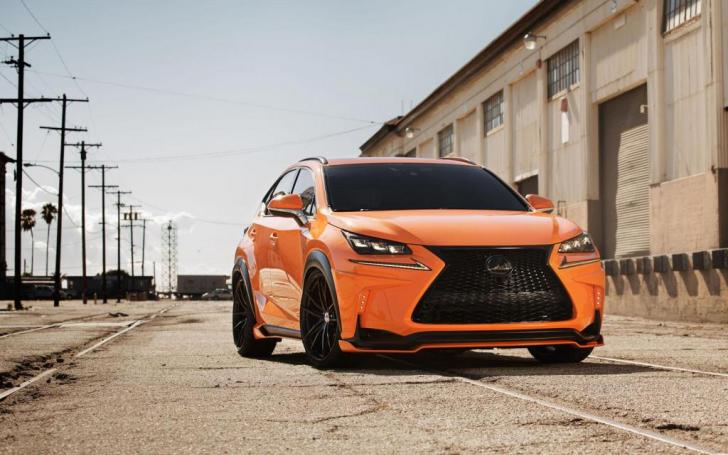 Lexus NX/Gamintojo nuotrauka