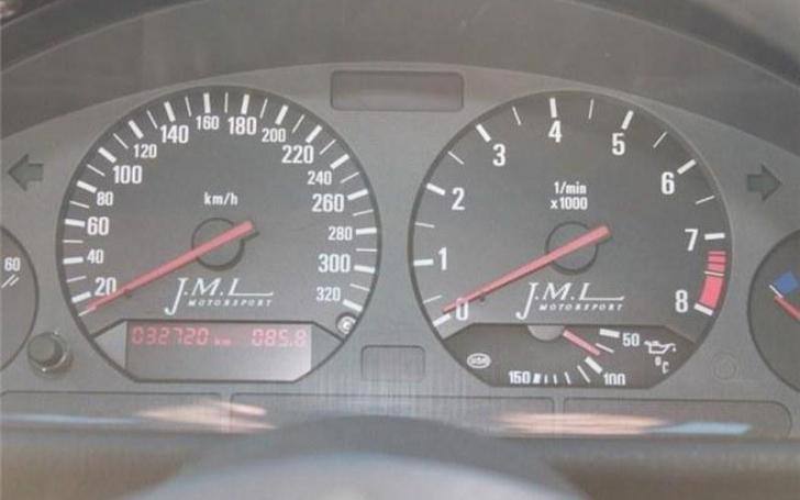 BMW M3 V12