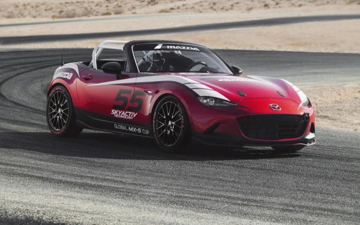 Mazda MX-5 Miata/Gamintojo nuotrauka