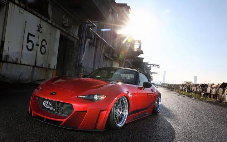 Mazda MX5 Kuhl Racing/Gamintojo nuotrauka