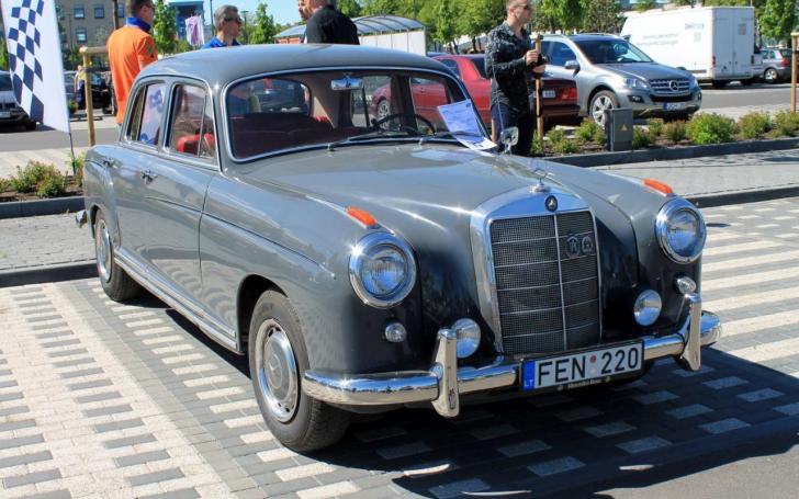 Mercedes-Benz renginys/Organizatorių nuotrauka nuotrauka