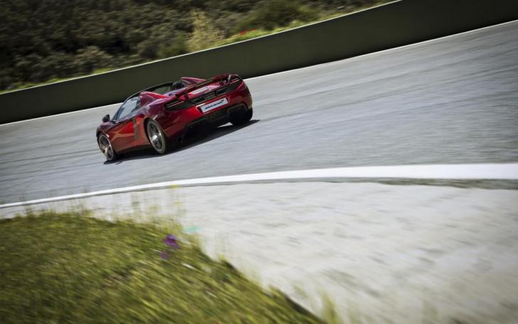 McLaren MP4-12C Spider/Gamintojo nuotrauka