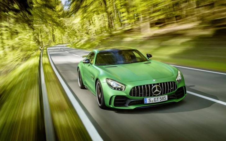 Mercedes-AMG GT R