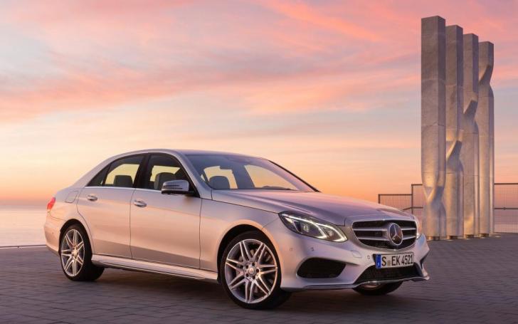 Mercedes-Benz E-Class/Gamintojo nuotrauka