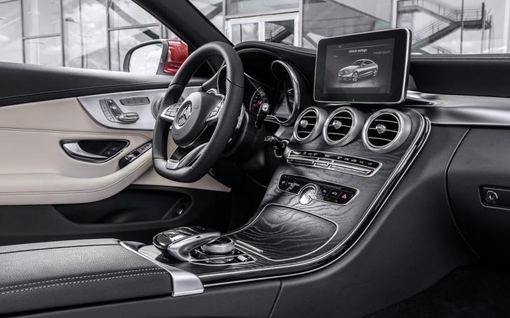 Mercedes-Benz C-Class Coupe/Gamintojo nuotrauka