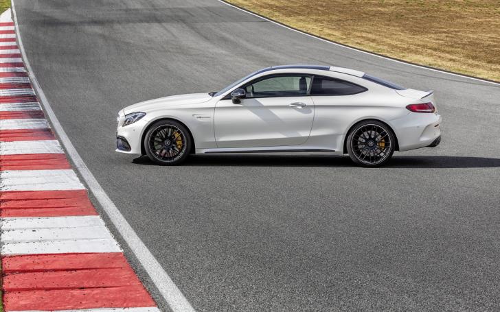 Mercedes-Benz C63 AMG Coupe/Gamintojo nuotrauka