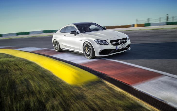 Mercedes-Benz C63 AMG Coupe/Gamintojo nuotrauka