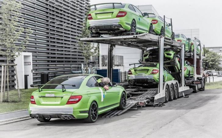 Mercedes-Benz C63 AMG Legacy Edition/Gamintojo nuotrauka