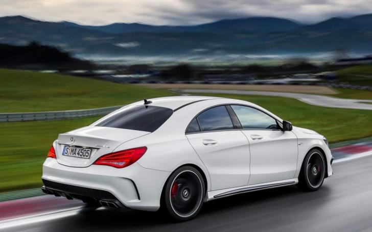 Mercedes-Benz CLA 45 AMG/Gamintojo nuotrauka