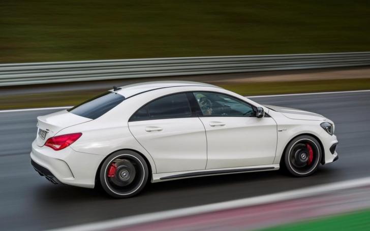 Mercedes-Benz CLA 45 AMG/Gamintojo nuotrauka