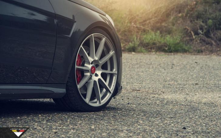 Mercedes-Benz E63 AMG Vorsteiner/Gamintojo nuotrauka