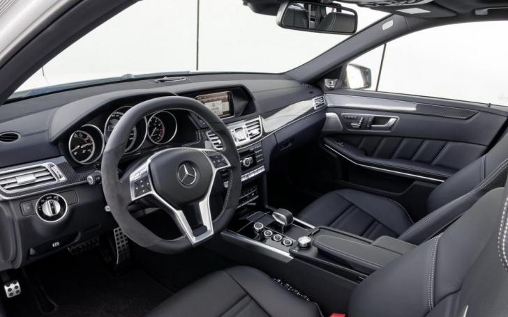 Mercedes-Benz E 63 AMG/Gamintojo nuotrauka