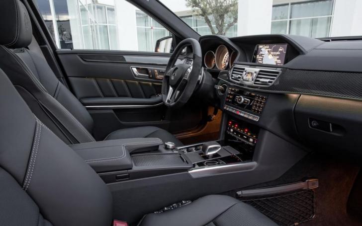 Mercedes-Benz E 63 AMG/Gamintojo nuotrauka