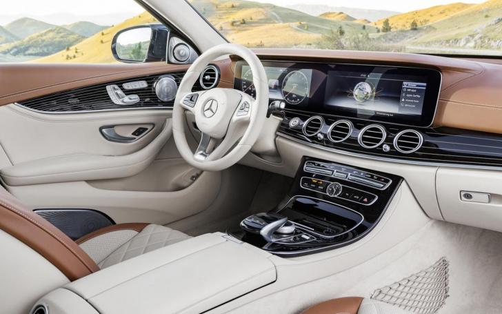 Mercedes-Benz E Class/Gamintojo nuotrauka