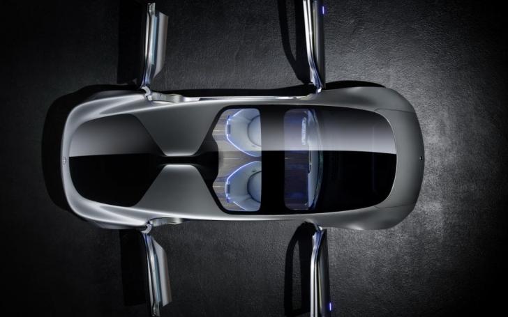 Mercedes-Benz F 105 Luxury in Motion/Gamintojo nuotrauka