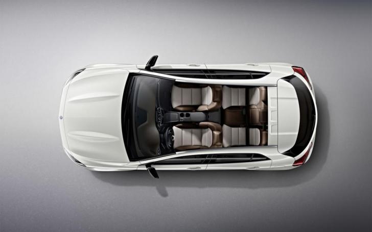 Mercedes-Benz GLA Edition 1/Gamintojo nuotrauka